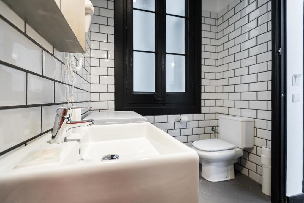 El Consell By The Streets Apartment Barcelona Ngoại thất bức ảnh