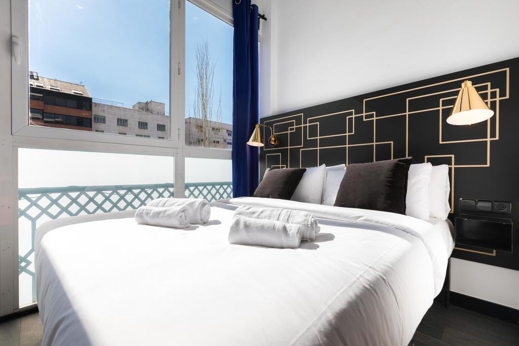 El Consell By The Streets Apartment Barcelona Ngoại thất bức ảnh