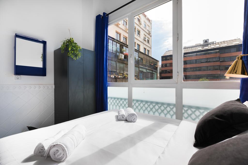 El Consell By The Streets Apartment Barcelona Ngoại thất bức ảnh