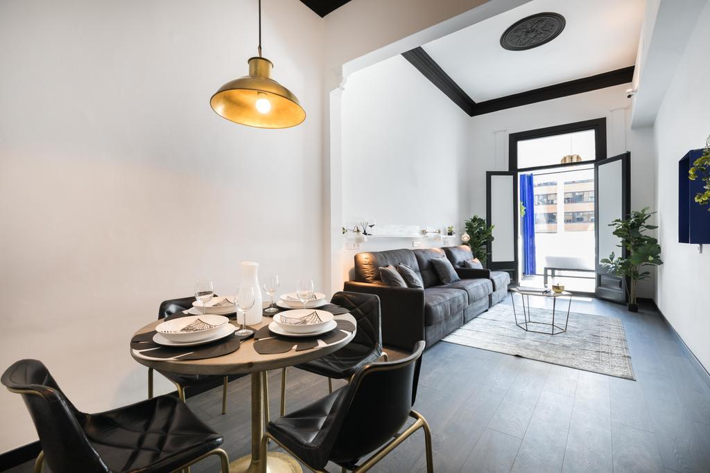 El Consell By The Streets Apartment Barcelona Ngoại thất bức ảnh